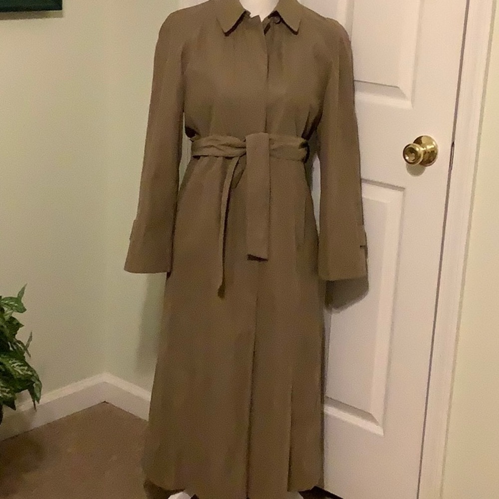 LONDON FOG “LONG” trench coat, zip out lining 4P